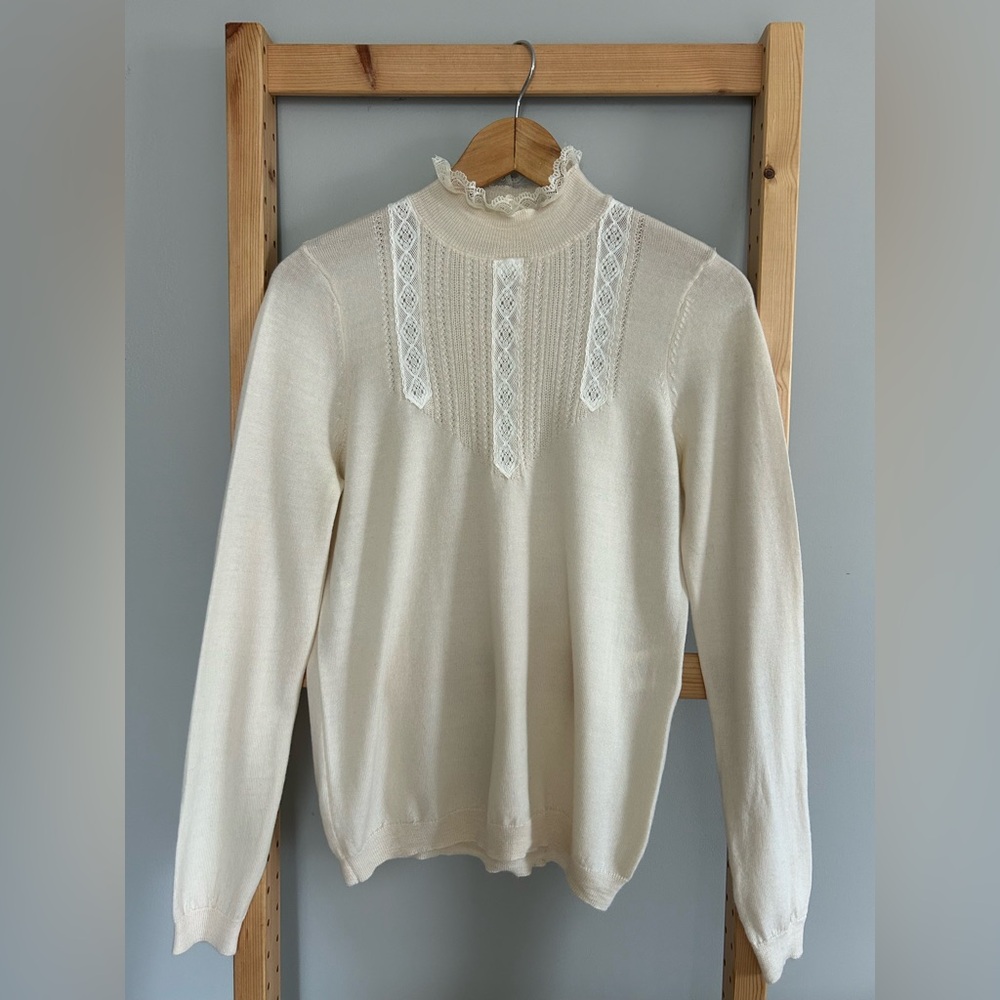 Sézane Cream ruffle Next Lace Detail Long-Sleeve Top Size S
